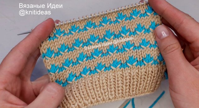 Красивый двухцветный узор спицами!