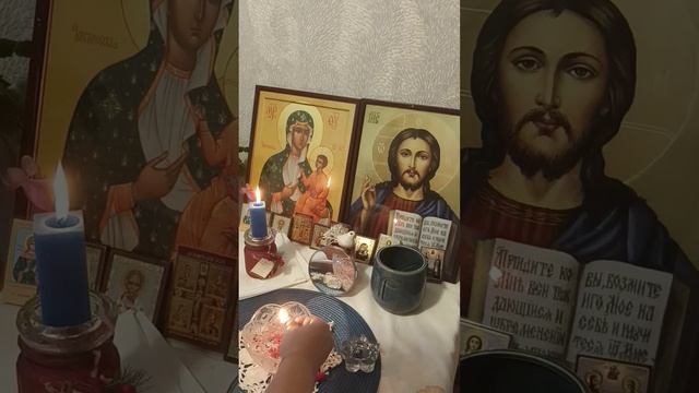 Ритуал снимаем зеркальную порчу.Все что зеркалом пришло.Отразиться и ушло.Защита зеркалом непрогляд