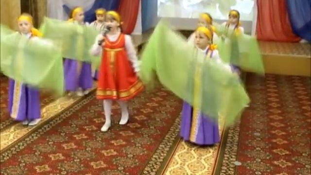 Песня"Рощица" музыкальный руководитель Смирнова Елена Юрьевна