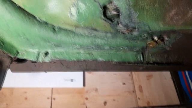 замена поддомкратников лада приора