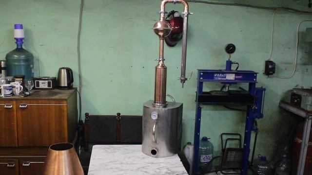 ПРО аламбик и смысл шлемов конусов и лебединой шеи