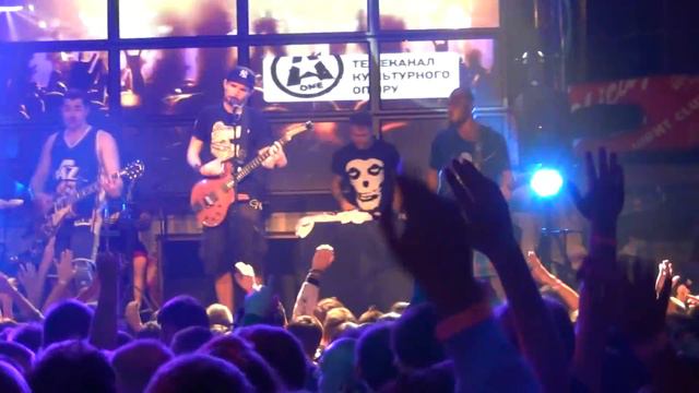 Noize MC - Бассейн