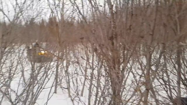 Установка лебедки на снегоход, испытание