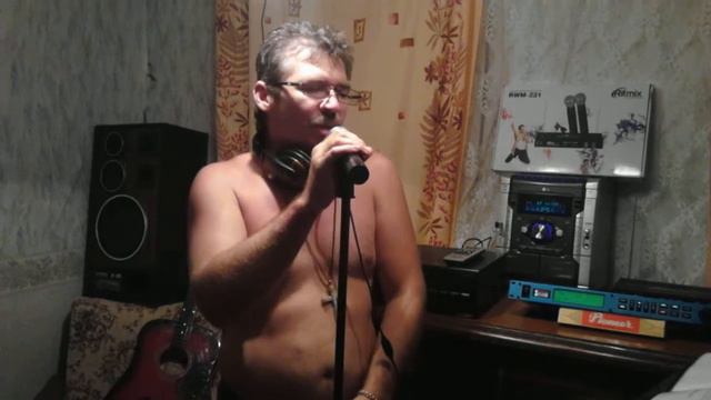 ЛЮБЛЮ ПОПЕТЬ НА ДАЧЕ))))