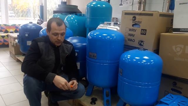 Какое должно быть давление в баке (гидроаккумуляторе)?