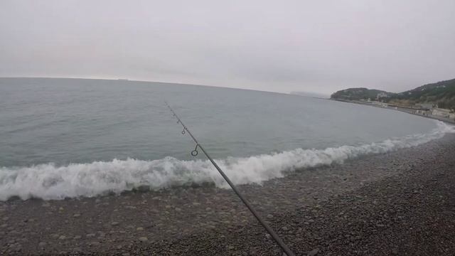 Рыбалка на черном море. Ловля на бомбарду.