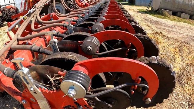 Сеялка HORSCH AVATAR 12.25 SD. Часть 1. Технический обзор.