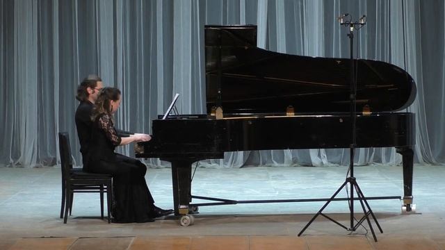 М.П.Мусоргский Соната для фортепиано в 4 руки