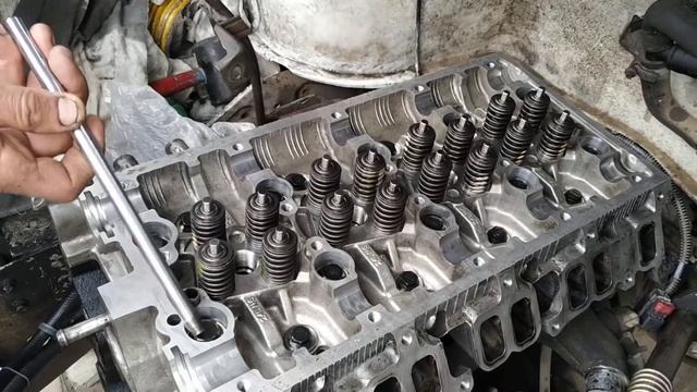 Затяжка болтов головки двигателя Ford Transit ford 2.4 tdi Форд Транзит, ldv convoy, Landrover