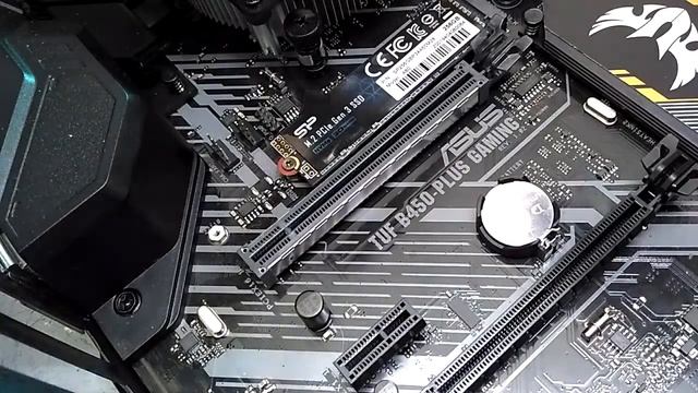 Установка SSD M.2 на материнскую плату.