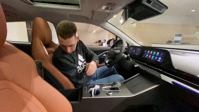 Omoda С5 или улетный обзор Chery на максималках.