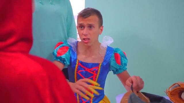 ХЭЛЛОУИН В ШКОЛЕ ЧЕРЛИДЕРШ!!! ДИАНА СДЕЛАЛА СВОЙ ВЫБОР!!!