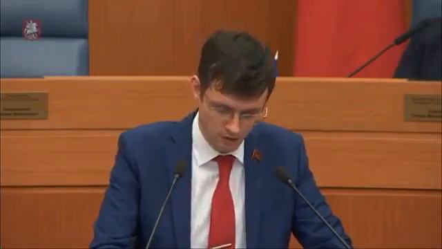 Депутат МосгорДумы Павел Михайлович Тарасов выступает против поправок в Конституцию