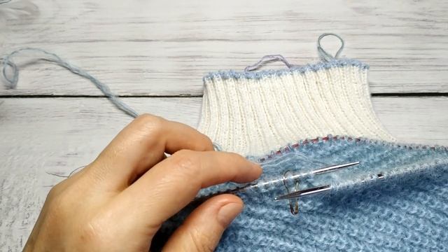 Двойная объемная шапка для женщин 60+