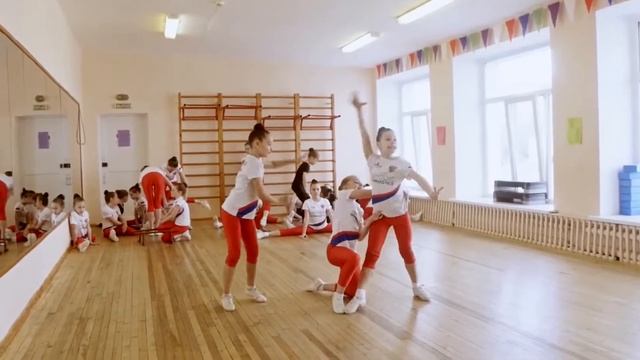 ПРОФЕССИОНАЛЬНАЯ ДЕТСКАЯ КОМАНДА «ИСКОРКИ»