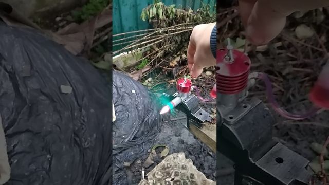 Запуск нового мк-17 красного цвета на обкаточных оборотах