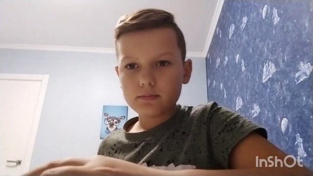 получил кнопку ютуба за первые 10 подписчиков!