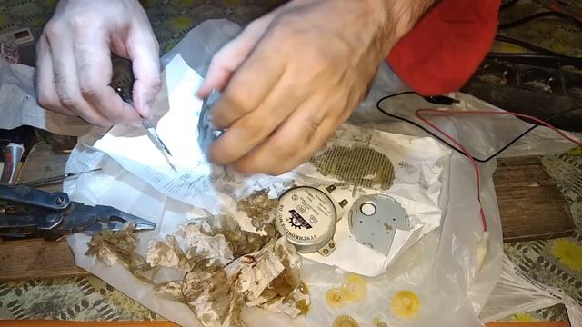 Как починить моторчик микроволновки СВЧ Ремонт своими руками.