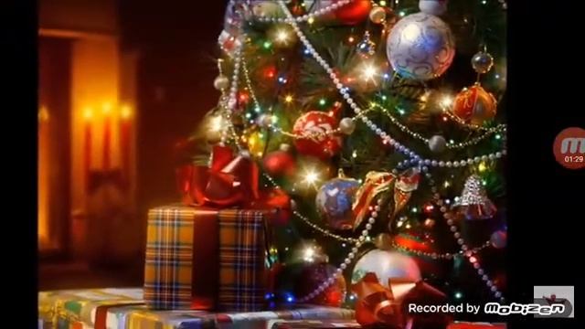 Новогодние игрушки песни и хлопушки