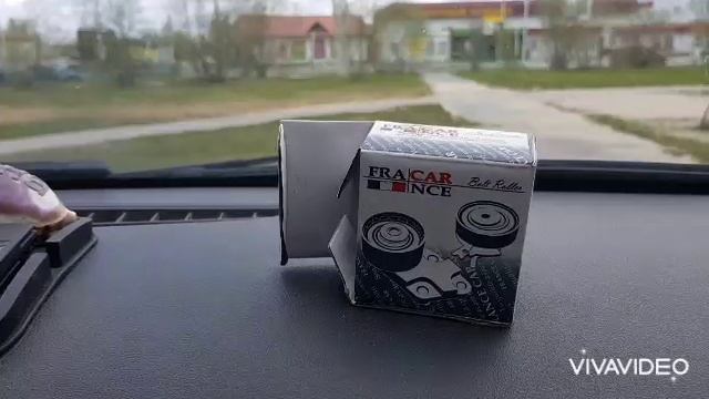 Замена роликов на Лада Ларгус.