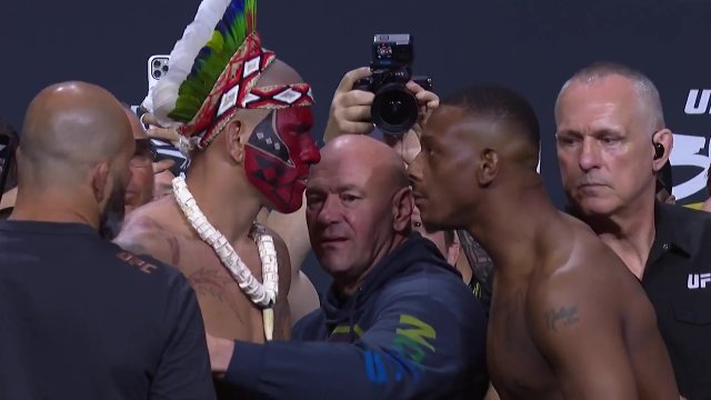 UFC 300: Битвы взглядов и финальные слова