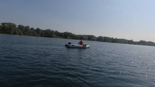 Tohatsu 6 HP vs. Yamaha 5 HP outboard motor | 4 K | on ARTsport 380 and Mission craft boats