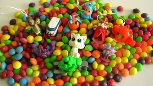 Сюрприз яйца с игрушками Паровозик Кошечка Смешарики Звёздные войны