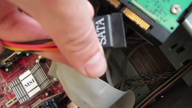 Как установить (снять) жесткий диск на компьютер