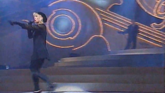 Татьяна Овсиенко - Капитан (Песня года 1993)