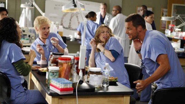 Анатомия страсти - 15 сезон 24 серия / Grey′s Anatomy