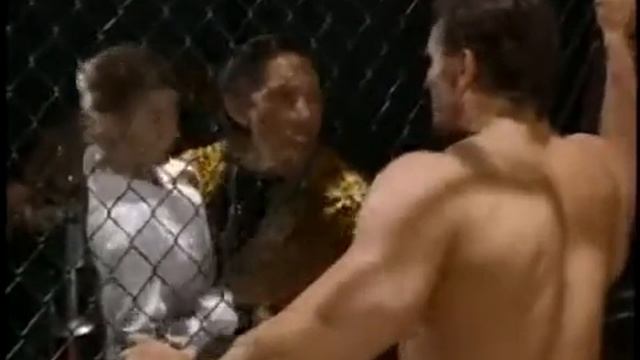 Чемпионы (боевик, бои без правил, кикбоксинг)