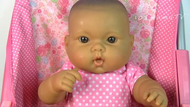 Куклы Пупсики Кормим Бьянку Полезной Едой Играем Как Мама Игрушки для детей