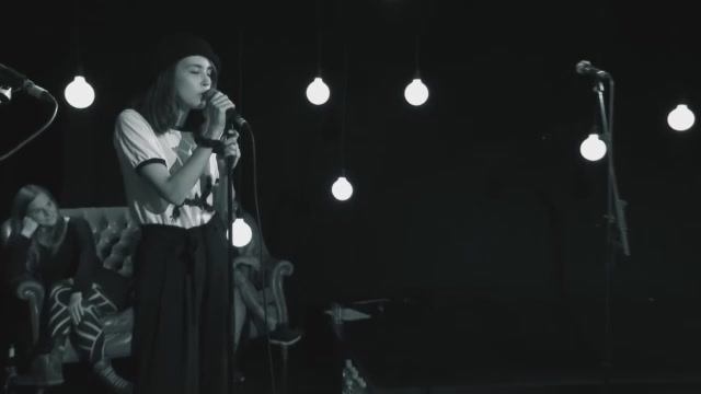 Valerie (Cover)