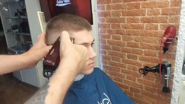 Мужская короткая стрижка под машинку от А до Я? // Как научиться делать переход машинкой с насадкам