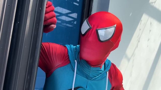 TEAM SPIDER-MAN in REAL LIFE || SPIDER-MAN vs Skibidi Toilet 1 - 65 Who Wil Win ???