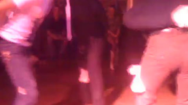 Парни с яйцами