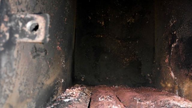 Что делать если газовый котёл забился сажей? Чистка газового котла от сажи.