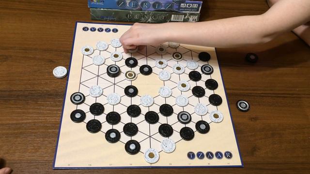 Играем в настольную игру Tzaar (Цаар)