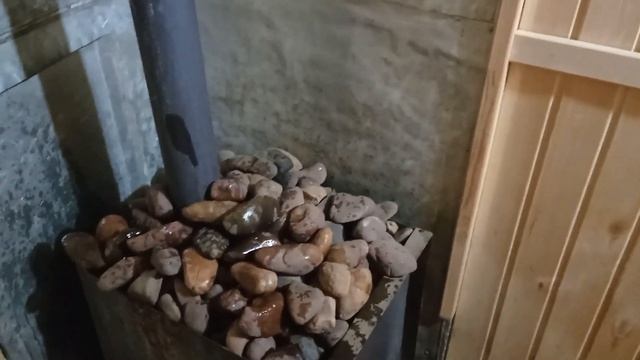 ЮЛЯ В ДЕРЕВЕНСКОЙ БАНЕ / ВСЕ ПО ВЗРОСЛОМУ