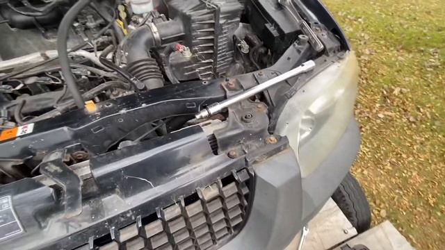 Starter Replacement Ford Escape 2.3 4 cylinder 02 03 04 05 06 07 2001 2002 2003 2004 2005 2006 2007