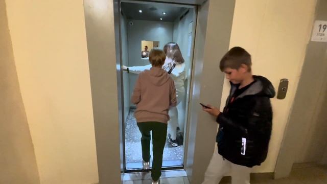 Лифт не выдержал мою дочь.. Оборвался трос.. (ПОЛНОЕ ВИДЕО)