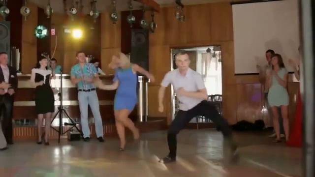 Меня прёт потому что Новый Год МС Вспышкин и Никифоровна