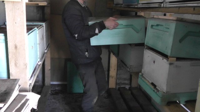 в зимовнике перевожу с двух корпусов на один