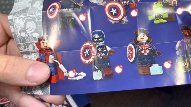 Распаковка серии минифигурок LEGO MARVEL 71031