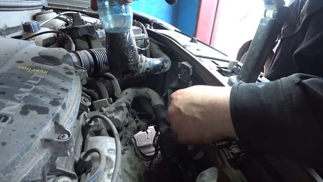 замена жидкости ГУР RENAULT SANDERO , LOGAN , SANDERO 2, LOGAN 2
