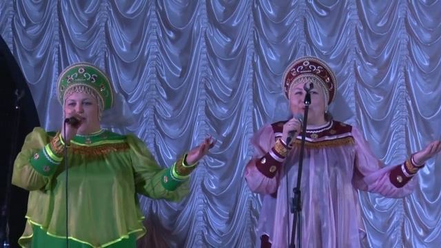 _Россия жива_, исп.анс. _Хорошее настроение_
