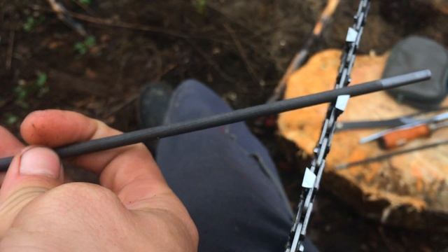 Заточка пильной цепи напильником,и снятие ограничителя.заточка цепи бензопилы,как заточить цепь