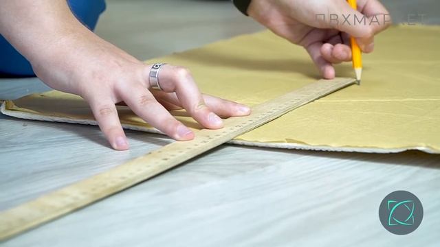 ?Ремонт офиса своими руками за 1 день. Уютный офис самоклеящимися панелями. Панели на стены, потолок
