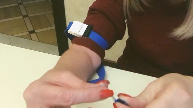 Как самому себе сделать внутривенный укол с помощью бабочки