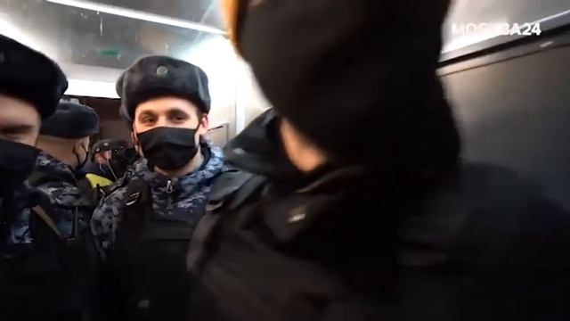 Рейд дежурство с сотрудниками Росгвардии ЮЗАО (3).mp4